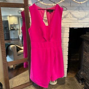 Rare Adelyn Rae Cutout Back Faux Wrap Romper | Size M